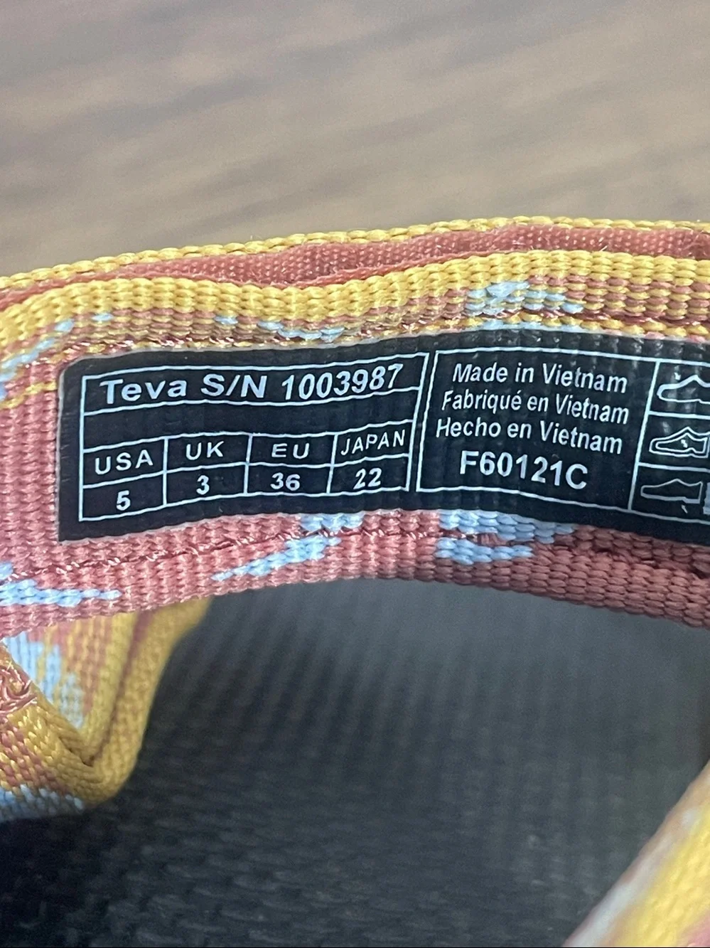 Teva Sandals Kids‎ Size 5